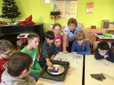 Foto des Albums: Feuerexperimente Klasse 4b