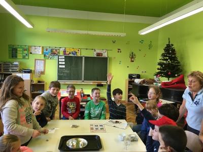 Foto des Albums: Feuerexperimente Klasse 4b