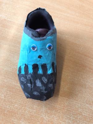 Foto des Albums: Verfremdete Schuhe Klasse 4c