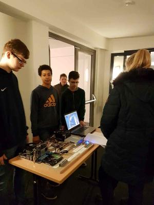 Foto des Albums: Projektmarkt für die 8. Klassen