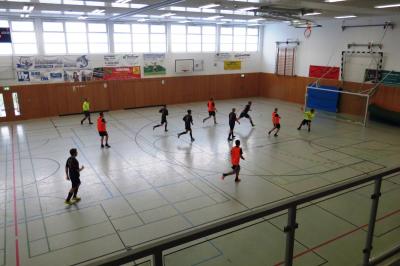 Foto des Albums: 1. Hallenfußballturnier der Feuerwehr Kiebitzreihe