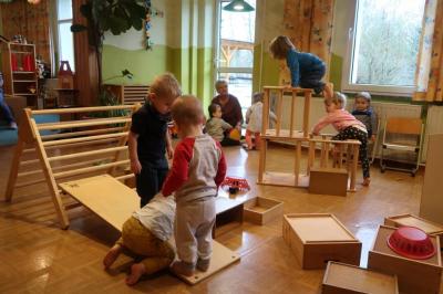 Foto des Albums: Projekt "Wir bewegen Kitas" bei den Krippenkindern 2017 bis 2018