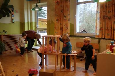 Foto des Albums: Projekt "Wir bewegen Kitas" bei den Krippenkindern 2017 bis 2018