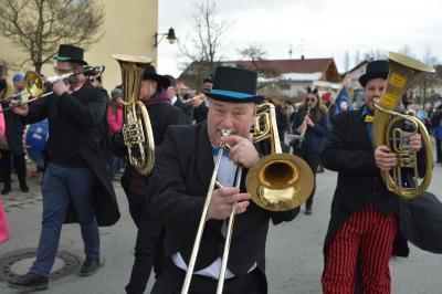 Foto des Albums: Rosenmontagsumzug 2018