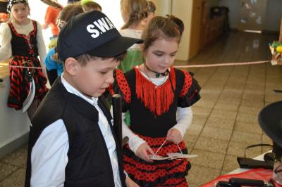 Foto des Albums: Fasching in der Grundschule