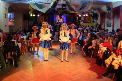 Foto des Albums: Weiberfastnacht 2018