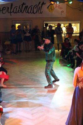 Foto des Albums: Weiberfastnacht 2018