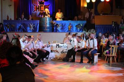 Foto des Albums: Weiberfastnacht 2018