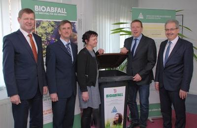 Landr&auml;te beim Abfallentsorgungsverband   (Bild vergr&ouml;&szlig;ern)