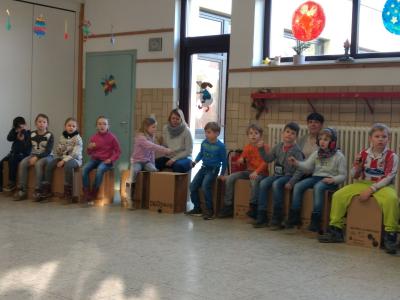 Foto des Albums: Cajon- Projekttag "Gemeinsam Rhythmus finden"