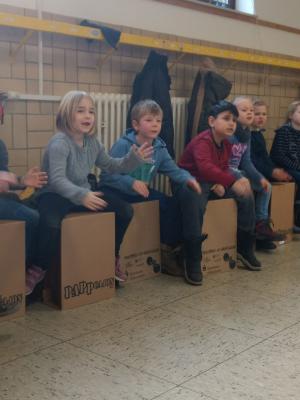 Foto des Albums: Cajon- Projekttag "Gemeinsam Rhythmus finden"