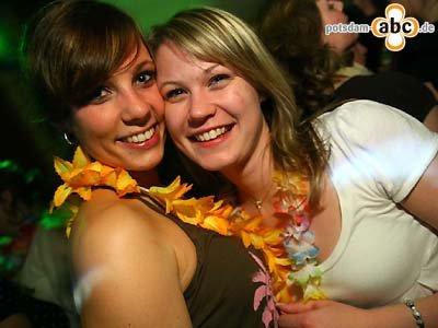 Foto des Albums: Spowi-Hawaii-Party im Nachtleben - Serie 1 (23.04.2008)
