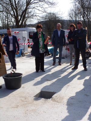 Foto des Albums: Grundsteinlegung für den neuen Speisesaal