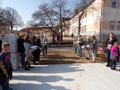 Foto des Albums: Grundsteinlegung für den neuen Speisesaal