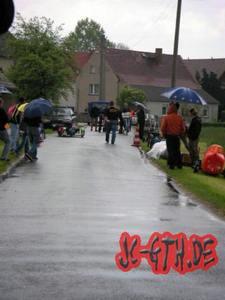 Foto des Albums: 2. Seifenkistenrennen - Serie 2 (05. 05. 2008)