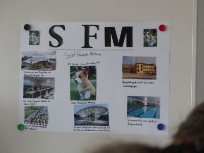 Foto des Albums: Schüler üben die Kommunalwahl