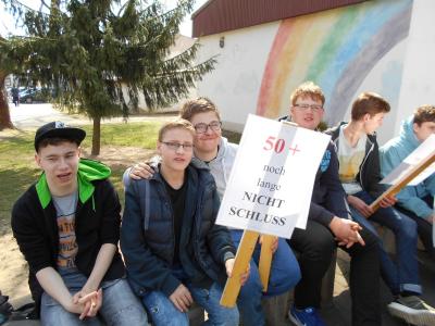 Foto des Albums: Oberschule Glöwen erhält Unterstützung durch "Blauen Bus des RBB" (12. 04. 2018)