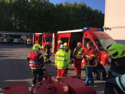 Foto des Albums: FEU X - Gefahrstoff Unfall