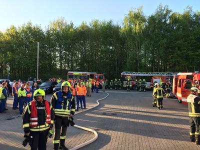 Foto des Albums: FEU X - Gefahrstoff Unfall