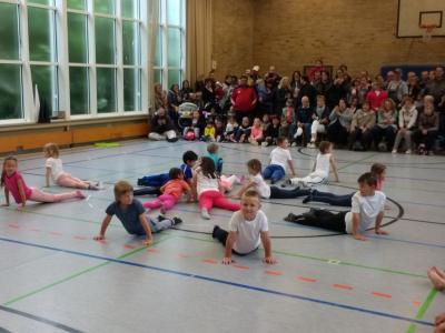 Foto des Albums: Tanzwoche 2018 und Einweihung des neuen Spielgeräts