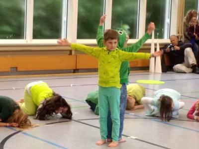 Foto des Albums: Tanzwoche 2018 und Einweihung des neuen Spielgeräts