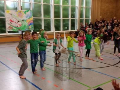 Foto des Albums: Tanzwoche 2018 und Einweihung des neuen Spielgeräts