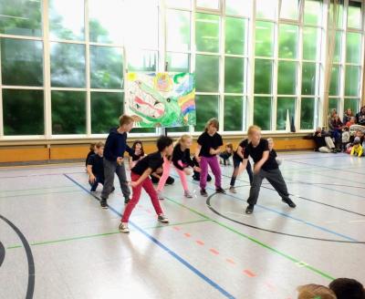 Foto des Albums: Tanzwoche 2018 und Einweihung des neuen Spielgeräts