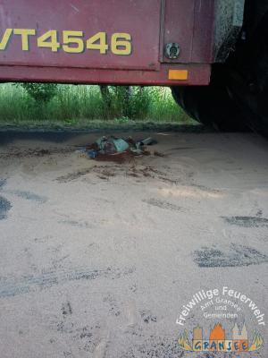 Foto des Albums: Einsatz 1100-H-Öl Land-OV Kraatz - Buberow