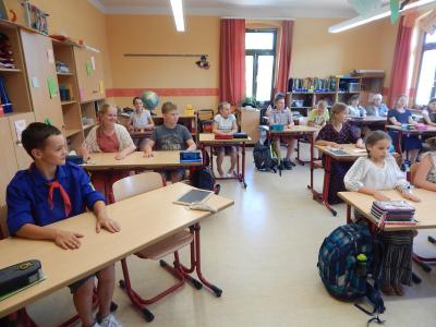Foto des Albums: Schule früher Klasse 4a und 4b