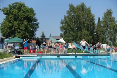 Foto des Albums: Eröffnung Freizeitbad Grasleben 2018