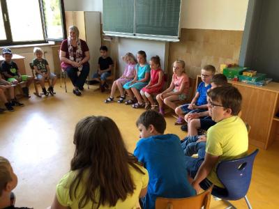 Foto des Albums: Vorleseaktion der 3. Klassen