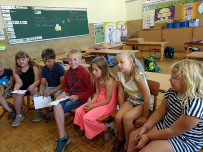 Foto des Albums: Vorleseaktion der 3. Klassen