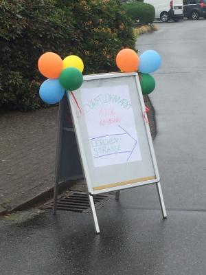 Foto des Albums: 1. FliK (Flohmarkt in Kiebitzreihe)