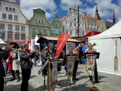 Foto des Albums: Großes Interesse an Pritzwalk beim Hansetag in Rostock