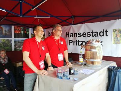 Foto des Albums: Großes Interesse an Pritzwalk beim Hansetag in Rostock