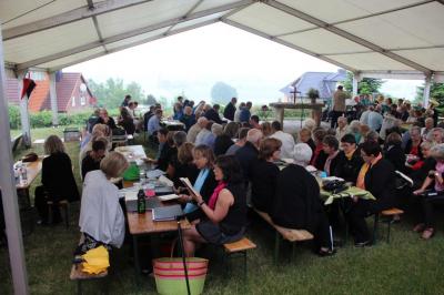 Singen mit Weitblick -Bild 1-  (Bild vergr&ouml;&szlig;ern)