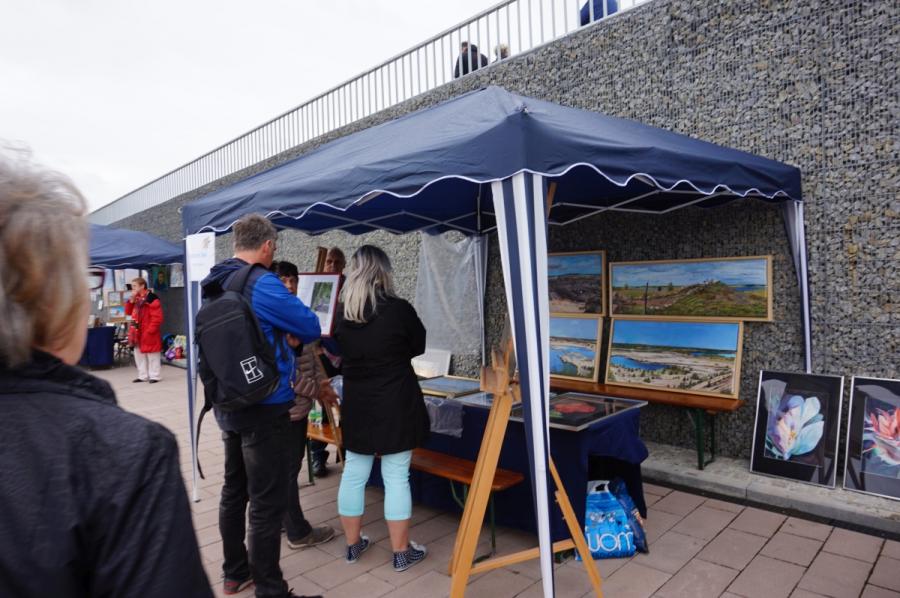 Bild: Kunst am See Frau Sommer