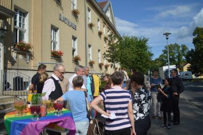 Foto des Albums: Hissen der Regenbogenflagge und Gedenkveranstaltung am 26. Juni 2018