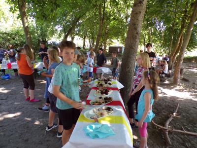 Foto des Albums: Verabschiedung der 4. Klassen