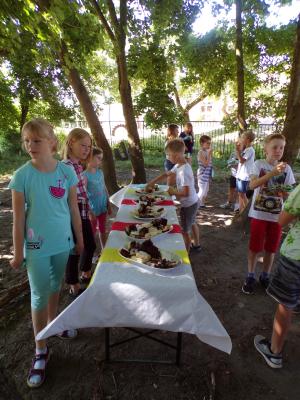 Foto des Albums: Verabschiedung der 4. Klassen