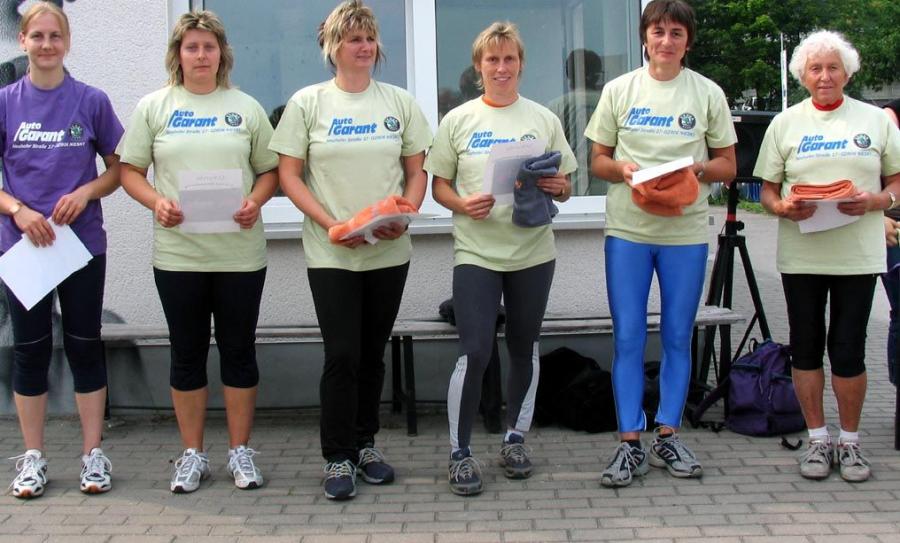 Bild: Siegerehrung weibl Werfer5K