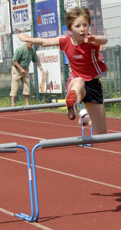 Bild: Sieg im Hochsprung und Rekord im Hürdenlauf - Tina Lange hat neue Qualitäten
