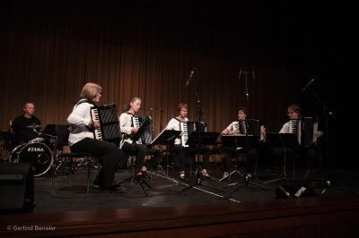 Foto des Albums: Musik und Tanz zum Schuljahresende