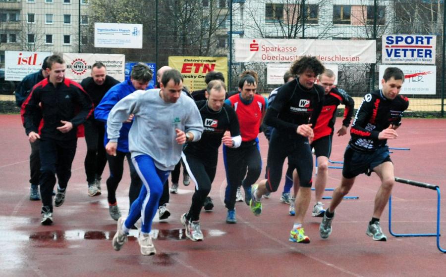 Bild: Start zum 10 Uhr Lauf