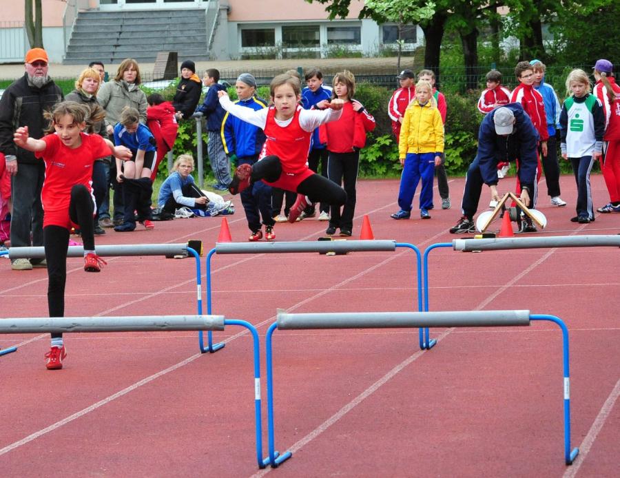 Bild: W11 - Hürdenlauf