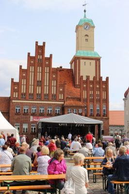 Foto des Albums: Altstadtfest mit Abendspaziergang und Orchesterfestival (27.08.2018)
