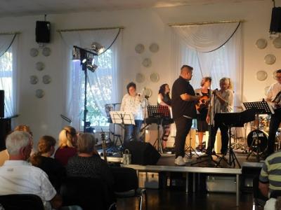 Foto des Albums: Benefizkonzert Frose