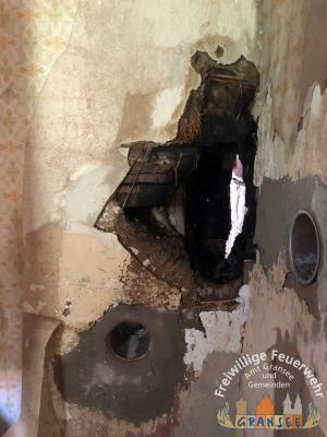 Foto des Albums: Einsatz 2295-B-Gebäude Groß - Neuglobsow
