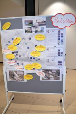 Foto des Albums: Stadtverwaltung lud zum offenen Workshop ins Foyer der Stadthalle ein - Thema war die Vorstellung des Parkraumkonzeptes im Entwurf
