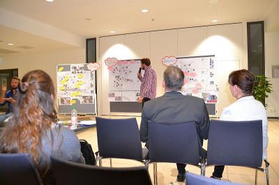 Foto des Albums: Stadtverwaltung lud zum offenen Workshop ins Foyer der Stadthalle ein - Thema war die Vorstellung des Parkraumkonzeptes im Entwurf